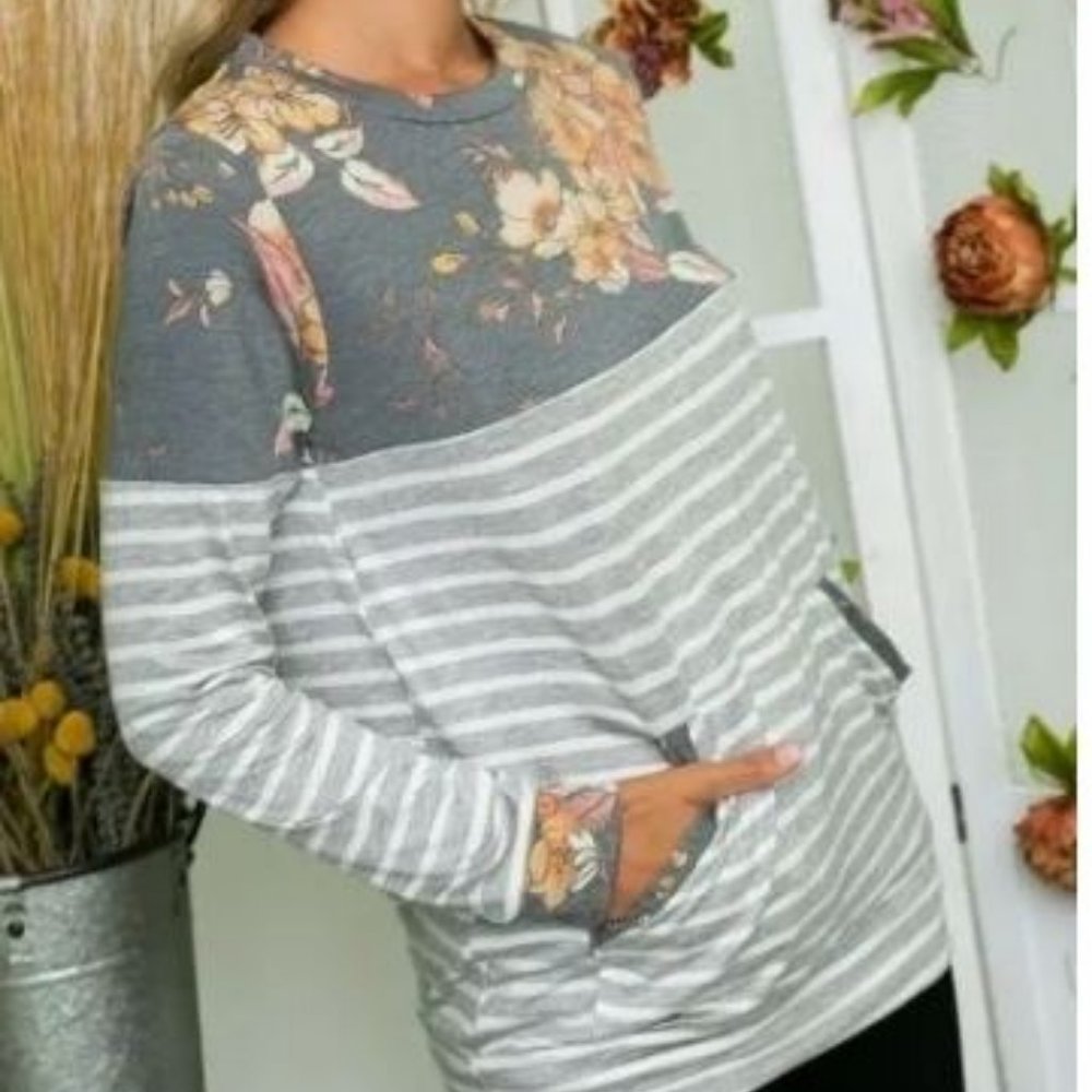 Grey & White Floral Striped Top - 1X 2X 3X